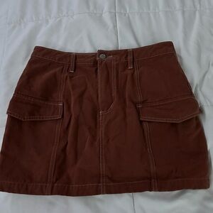 Brown Zumiez cargo skirt

-open to offers